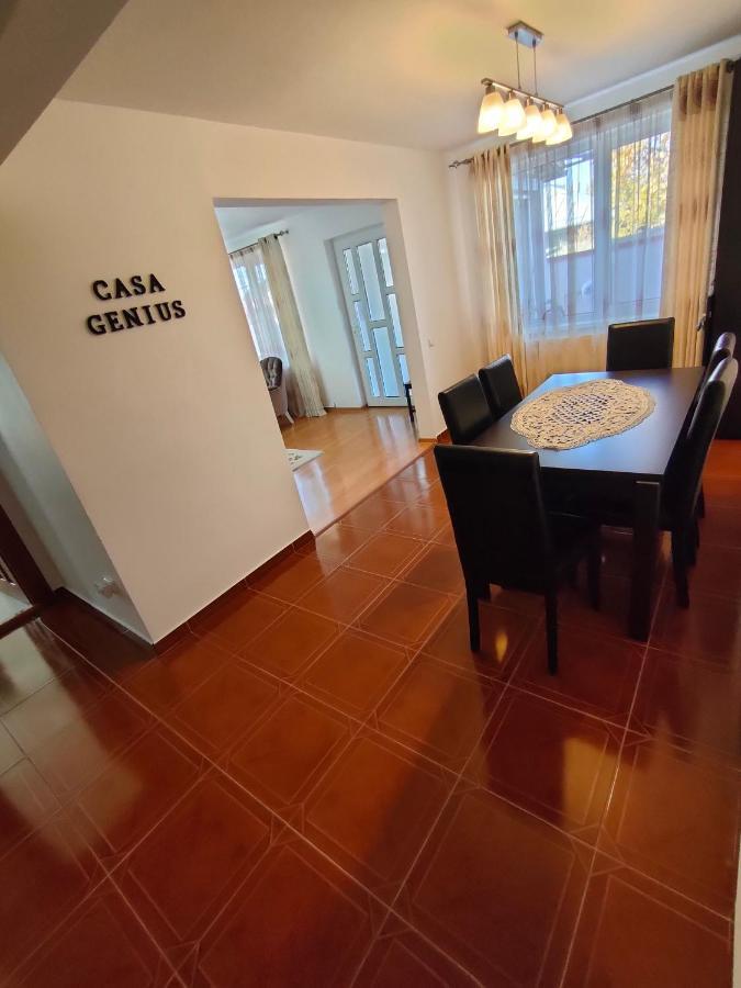 "Apartament"-Casa Genius Ploieşti Exterior foto